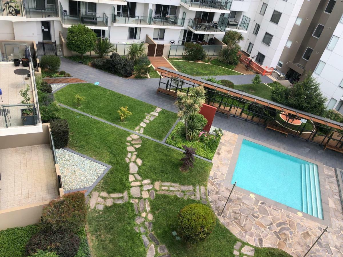 Staying Places - The Avenue Canberra Buitenkant foto